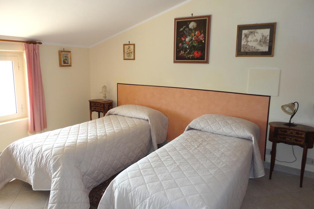 Casa Adriana Lägenhet Penne Exteriör bild